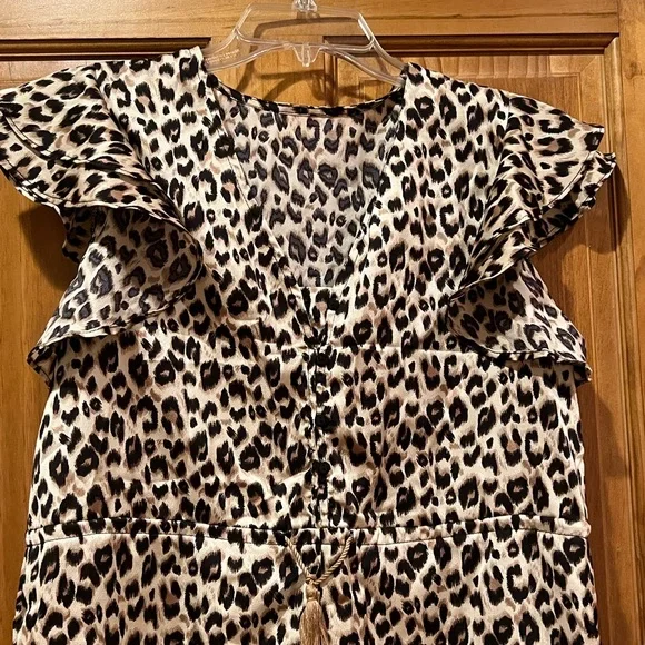 Cupshe Leopard Print Romper - Picture 3 of 5